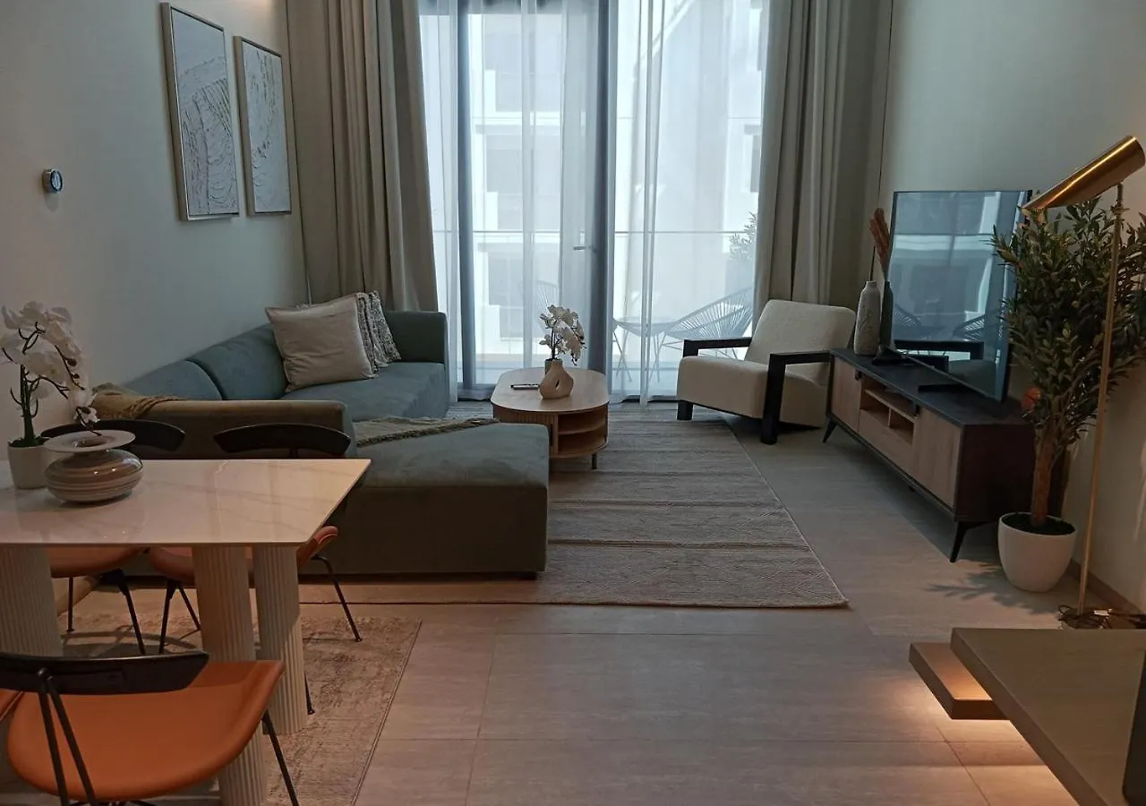 Bespoke Holiday Homes - Stylish 1Br Penthouse In The Autograph Dubai United Arab Emirates