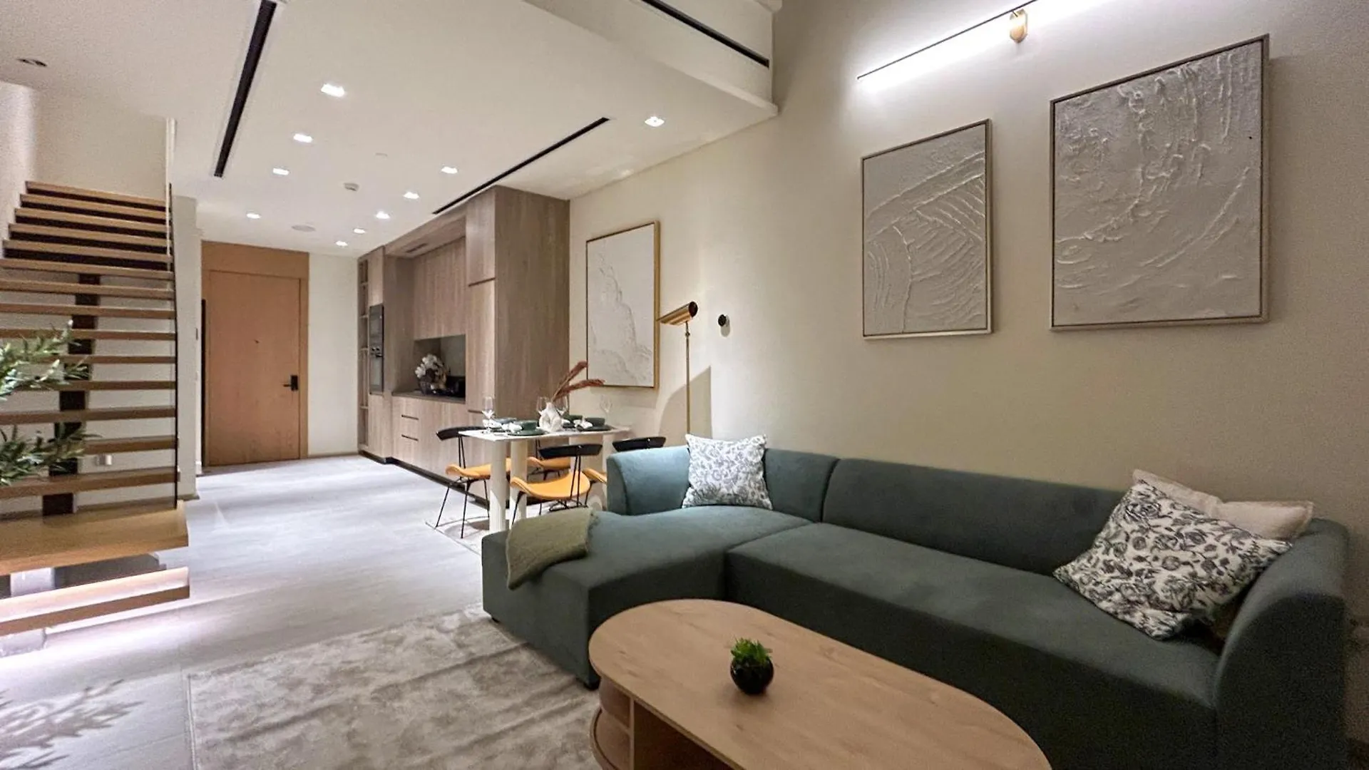 Apartment Bespoke Holiday Homes - Stylish 1Br Penthouse In The Autograph Dubai United Arab Emirates